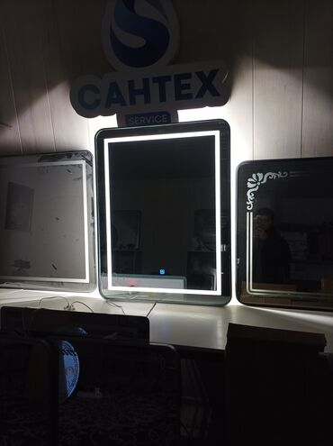 зеркало полный рост: Зеркало с подсветкой 
размер 70х90