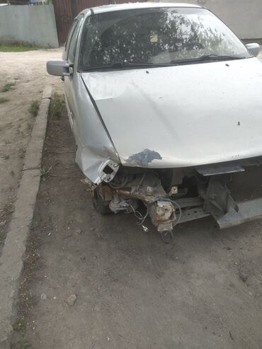 Volkswagen: Volkswagen Passat CC: 1994 г., 1.8 л, Механика, Бензин, Седан