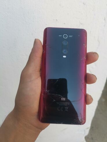 mi 9 se чехол: Xiaomi, Mi 9T Pro, Б/у, 64 ГБ, цвет - Красный, 2 SIM