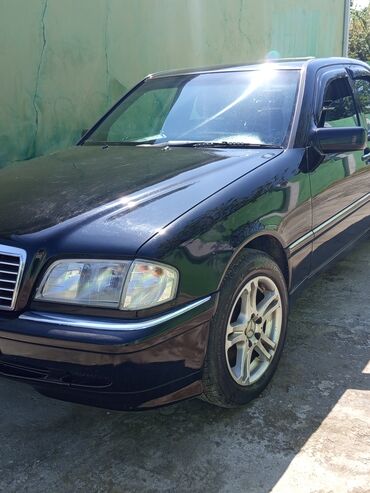 Mercedes-Benz: Mercedes-Benz 230: 2.3 l | 1998 il Sedan — 12