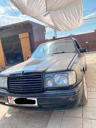 e34 4 4: Mercedes-Benz W124: 1992 г., Механика, Универсал — 3