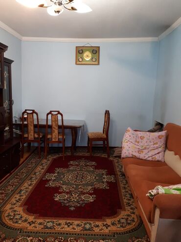 Həyət evləri və villaların satışı: Binəqədi qəs. 3 otaqlı, 85 kv. m, Orta təmir — 4