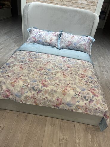 Balış üzləri: Yeni Böyüklər üçün İki nəfərlik Yay üçün Satin Pastel dəsti, Ödənişli çatdırılma
