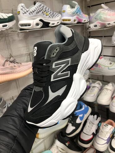 nb patike zenske: Ms 5200
36-46 ms