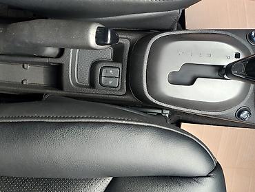 Chevrolet: Chevrolet Spark: 2019 г., 1 л, Вариатор, Бензин, Хэтчбэк — 26