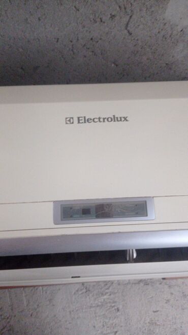портативный кондиционер: Electrolux split tipli kondisioner sistemi - Brend və model