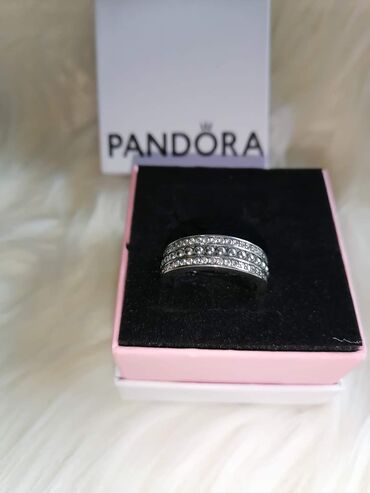 Prstenje: Pandora prsten Veličina 7 i 8 Cena:2100din Dobija se sa pandora — 30