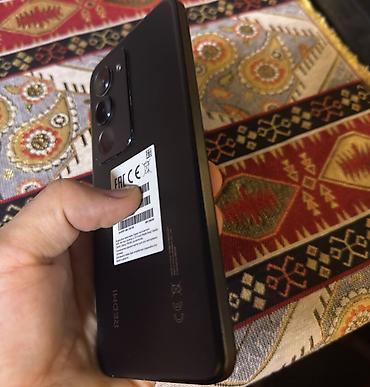 odun sobasi baki: Smartfon – tam ekranlı, nazik çərçivəli ön panel və ön kamera üçün — 7
