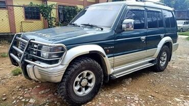 Mitsubishi: Mitsubishi Pajero Sport: 2.5 l | 1995 il 2 km Ofrouder/SUV