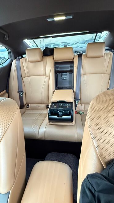 Lexus: Lexus ES: 2020 г., Седан — 4