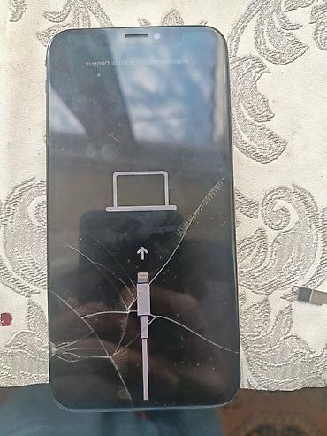 iphone arxa şüşə: IPhone X, Gümüşü, Qırıq — 2