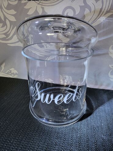 Ostalo posuđe: Bombonijera nova veca,staklena Nemacka. Nova,sve na njoj odsjaj od — 6