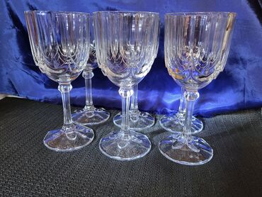 Čaše: Case nove francuske luminarc za vino iz 80ih. Nove case,sve na njima na lalafo.rs — 7 Čaše: Case nove francuske luminarc za vino iz 80ih. Nove case,sve na njima — 7