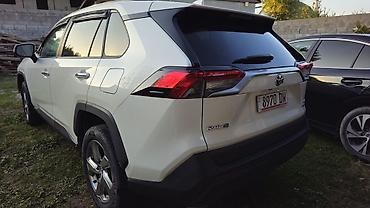 рафия: Toyota RAV4: 2020 г., 2.5 л, Гибрид, Кроссовер — 2