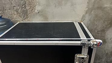 təkərli cantalar: Profesional “flight case” tipli daşınma çantası - Material: qalın — 3