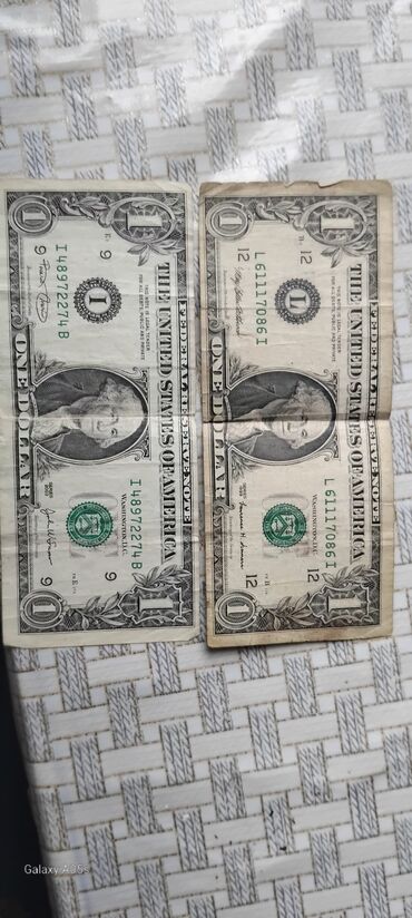 min dollar nece manatdir: Məhsul: 2 ədəd ABŞ 1 dollar 2 ededi 50 azn birlikde satilir 1999 ve