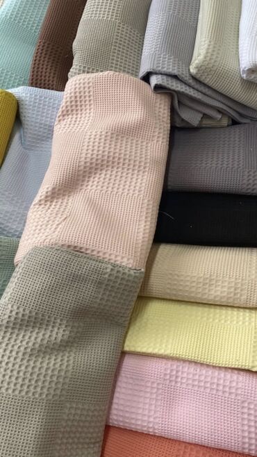 Халаты: Халаты и саунки необходимый комплект для любителей сауны,бассейнов at lalafo.kg — 24 Халаты: Халаты и саунки необходимый комплект для любителей сауны,бассейнов — 24