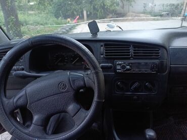 вольксваген жета: Volkswagen Golf: 1997 г., 1.8 л, Механика, Бензин, Хэтчбэк