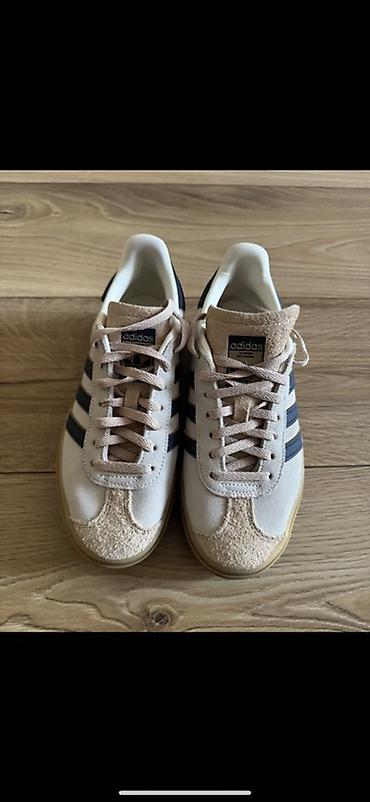 Кроссовки и спортивная обувь: Кроссовки Nike Air Jordan 1 Low (чёрные) - Классическая низкая модель — 10