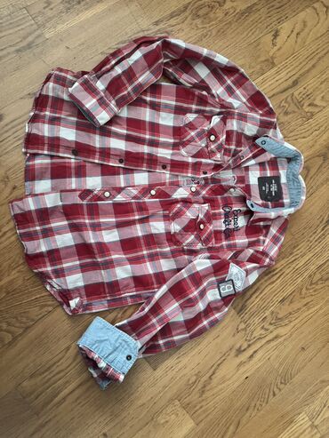7-9 yaw ucun hamsi biyerde 10azn
Zara ve H&amp;M dir