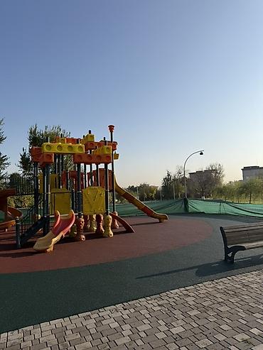 навес для двора: Резиновое бесшовное покрытие для детских и спортивных площадок. - — 3