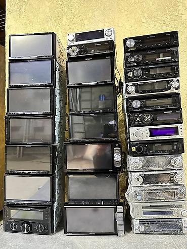 Магнитолы: Б/у, 1-DIN, Без системы, Без оперативной памяти ГБ ОЗУ, Без встроенной памяти Гб ПЗУ — 1