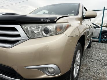 машиналар арзан: Toyota Highlander: 2012 г., 3.5 л, Автоматтык, Бензин, Жол тандабас