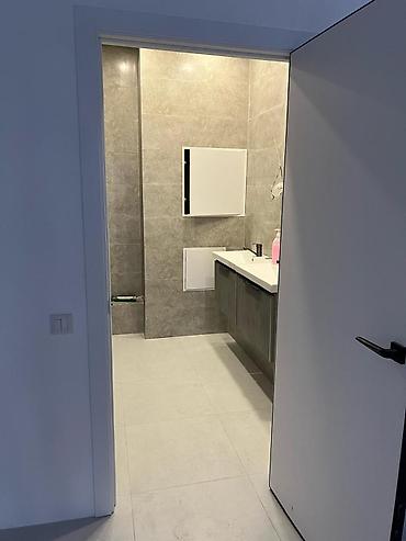 Квартиры: Продажа офисов 179 м², С ремонтом, 2 этаж — 5