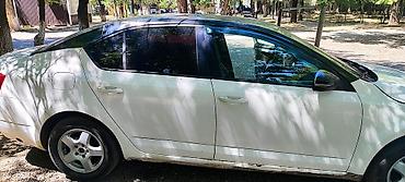 audi a6 c8: Skoda Octavia: 2015 г., 1.6 л, Автомат, Бензин, Седан — 3