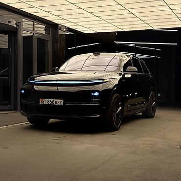 Lixiang: Lixiang L7: 2025 г., 1.5 л, Автомат, Гибрид, Кроссовер — 1