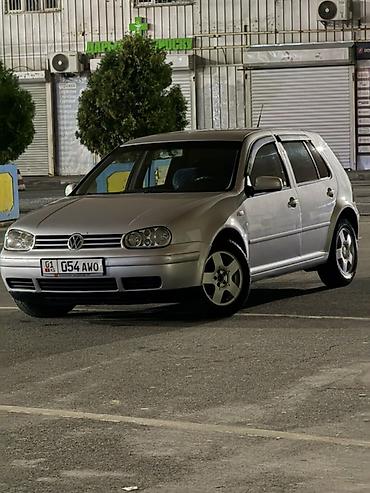 Унаа сатуу: Volkswagen Golf: 2002 г., 1.6 л, Кол менен иштөөчү, Бензин, Хетчбек — 3