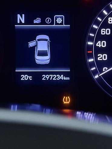 Продажа авто: Hyundai Sonata: 2020 г., 2 л, Автомат, Газ, Седан — 10