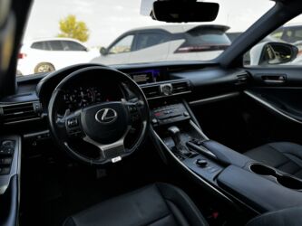 Lexus: Lexus IS: 2017 г., 2 л, Типтроник, Бензин, Седан — 7