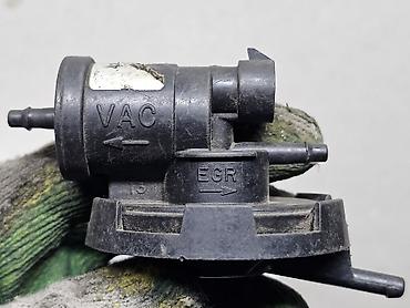 неоны: Клапан EGR для Chrysler / Dodge. Оригинал б/у, из Германии, привозной — 5