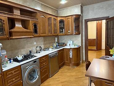 məmmədli ev: 1-ci mikrorayon, 3 otaqlı, Yeni tikili, m. 20 Yanvar, 135 kv. m — 6