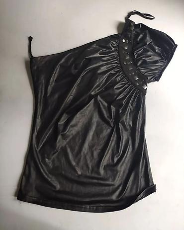 Футболки: Размер S 50- 100-200с — 1