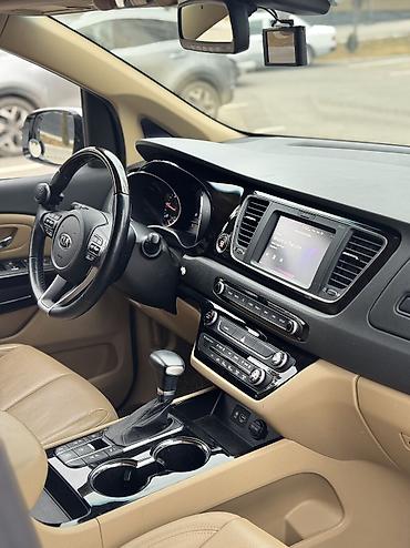 Kia: Kia Carnival: 2019 г., 2.2 л, Автомат, Дизель, Минивэн — 9