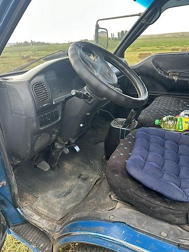 низкий кабина: Мини-грузовик Hyundai Porter (кабина над двигателем) с самосвальной — 7
