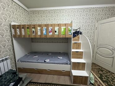 камод кузгу: Детский комплект мебели для комнаты: - Двухъярусная кровать с