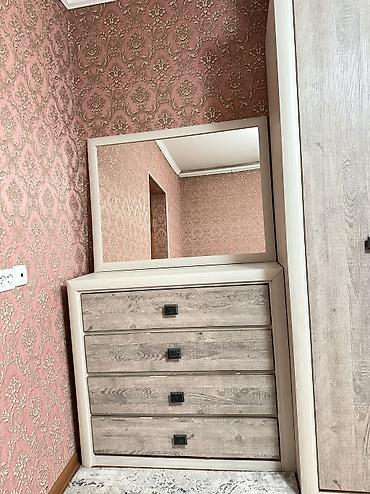 комод распродажа: Спальный гарнитур, Б/у, Двуспальная кровать, Шкаф, Тумба, Белоруссия, МДФ, Самовывоз, цвет - Серый — 1
