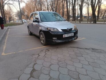 Mazda: Mazda Demio: 2002 г., 1.3 л, Автомат, Бензин, Хэтчбэк