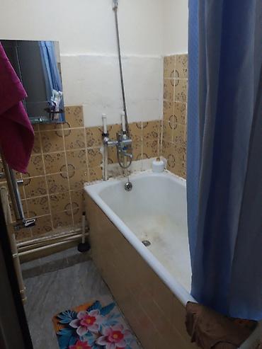 Mənzillər: Kirayə mənzil – dəhliz və hamam-tualet görüntüləri - Plan: Geniş — 1