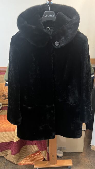 пальто шуба: Шуба, Тизеден, Made in KG, Капюшону бар, 3XL (EU 46)