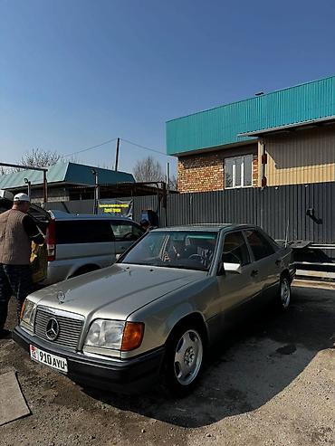mersedes e class: Mercedes-Benz W124: 1993 г., 2.5 л, Механика, Дизель, Седан — 2