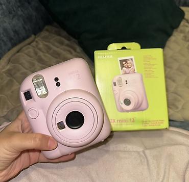 fujifilm instax mini 12: FUJIFILM Instax Mini 12 — Blossom Pink rəngində ani fotokamera — 2
