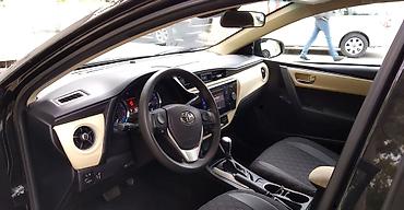 corolla yan guzgu: Toyota Corolla: 1.8 l | 2017 il Sedan — 2