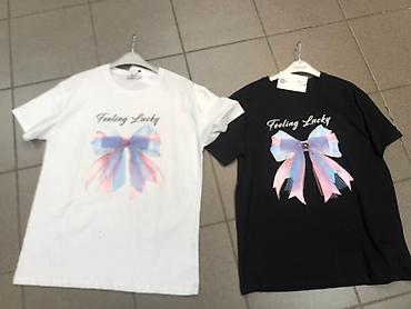 Majice kratkih rukava: Majice 
S M L 
Cena 2000 din — 17