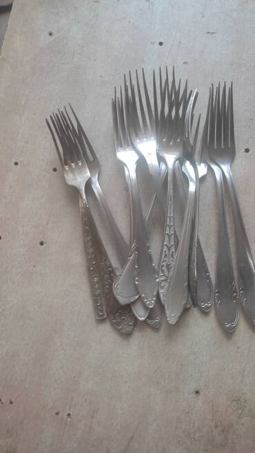 посуда для кухни: Продаю ложкивилки,ножи из нержавейки советские есть новые бу новые
