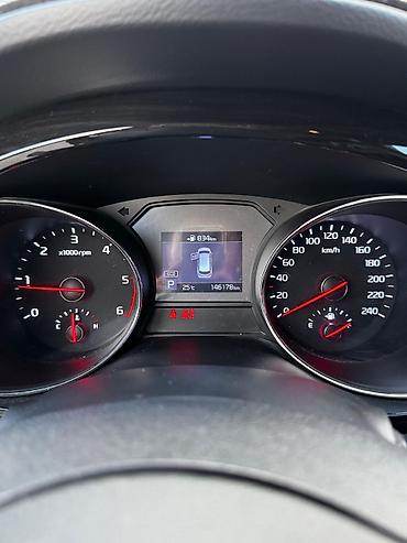 Kia: Kia Carnival: 2019 г., 2.2 л, Автомат, Дизель, Минивэн — 12