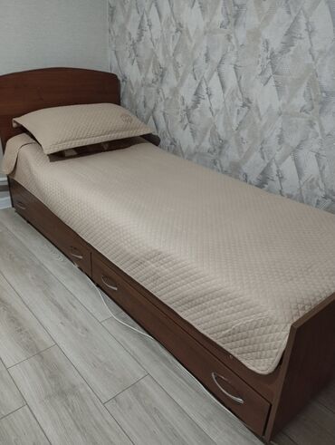 односпальные кровати цены: Односпальная Кровать, Б/у